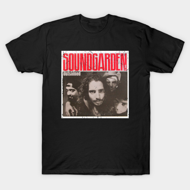 Black Soundgarden graphic t-shirt featuring vintage album cover design, perfect for music enthusiasts. Cotton material.