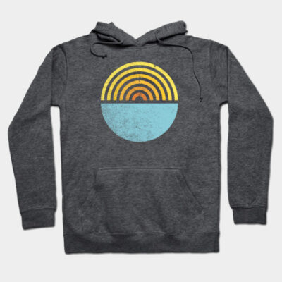 Charcoal gray hoodie with retro sun design, featuring yellow and blue colors. Casual style, ideal for everyday wear.