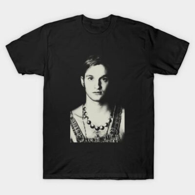 Black cotton t-shirt featuring vintage monochrome portrait print, casual wear, unisex style.