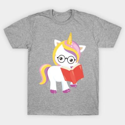 Gray t-shirt with cute unicorn reading a book design, colorful mane, casual wear, ideal for unicorn lovers.