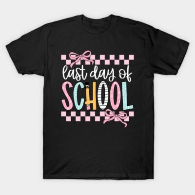 Comfort Colors® Coquette Checkered Teacher T-Shirt by Bbabbi