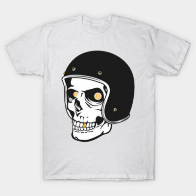 White t-shirt featuring a skull with a black helmet and coin eyes graphic, casual wear, cotton material.