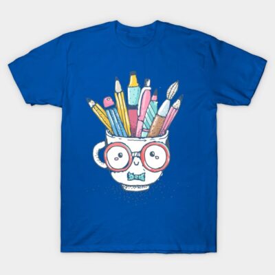 Blue graphic t-shirt with colorful pencil cup design, casual style, perfect for art lovers and creative expression.