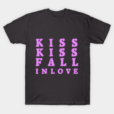 "Black t-shirt with pink text 'Kiss Kiss Fall in Love', casual style, cotton material, perfect for everyday wear."