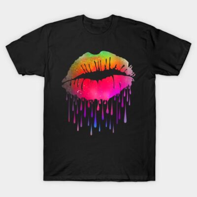 Black t-shirt with colorful dripping lips graphic, casual style, perfect for everyday wear.