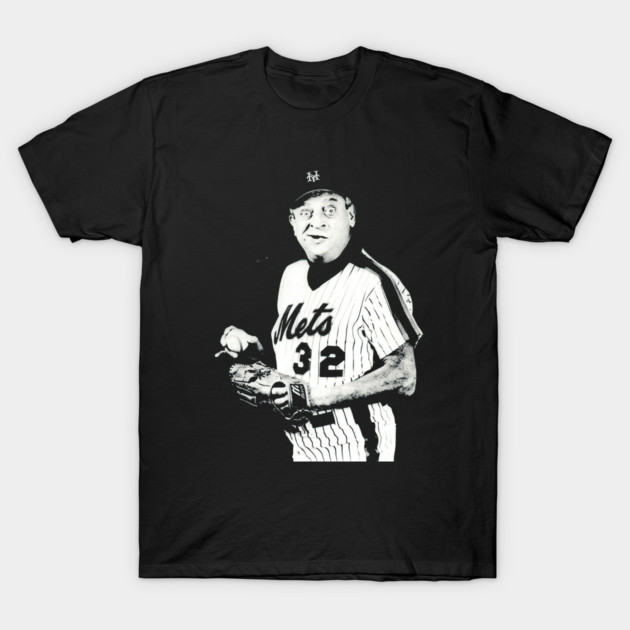 Black cotton t-shirt featuring vintage baseball player graphic, Mets jersey number 32, casual sportswear.