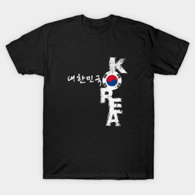 Black T-shirt with "Korea" text and flag design, casual wear, cotton material, unisex style, ideal for everyday use.