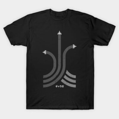 Black graphic T-shirt with retro arcade game design and Japanese text, suitable for casual wear, cotton material.