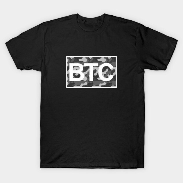 Black t-shirt with "BTC" text in gray camouflage design, casual wear, cotton material.