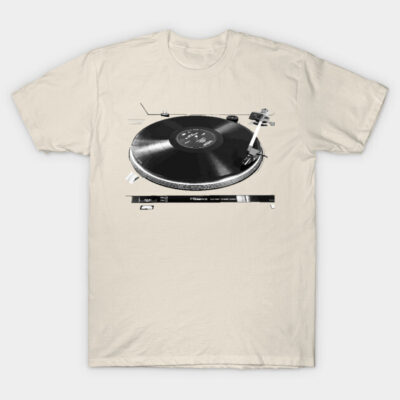 Beige t-shirt with black turntable graphic, casual style, cotton material, perfect for music enthusiasts.