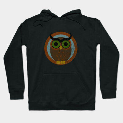 Black hoodie with a colorful owl graphic, casual style, ideal for cool weather. Soft, comfortable material for daily wear.