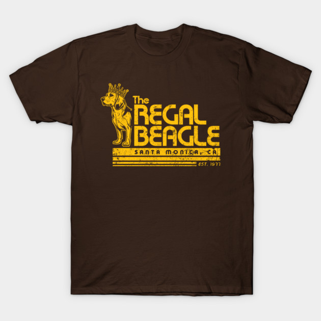 Brown T-shirt with yellow "Regal Beagle" graphic, casual style, ideal for everyday wear, cotton material.