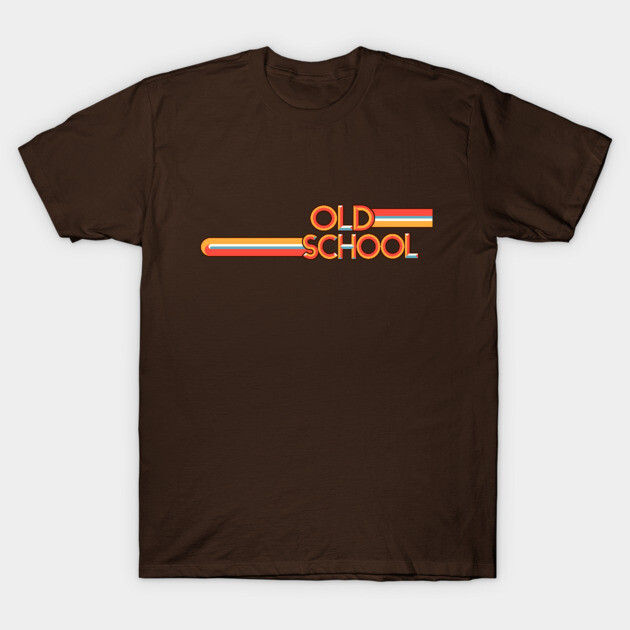 Brown "Old School" graphic t-shirt, retro style, cotton fabric, casual wear. Perfect for vintage fashion enthusiasts.