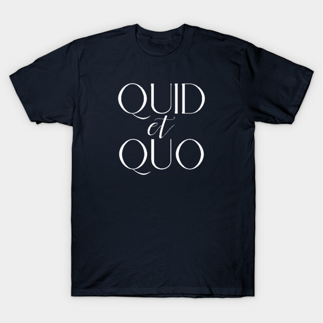 Navy blue cotton t-shirt with "Quid et Quo" text design, casual fit, perfect for everyday wear.