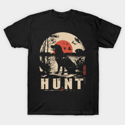 Black t-shirt with hunting dog silhouette and sunset design, ideal for outdoor enthusiasts and casual wear.