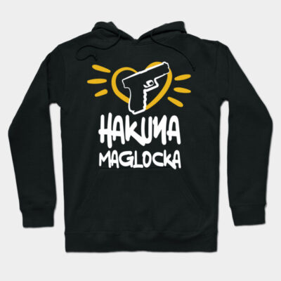 Black hoodie with "Hakuna Maglocka" text and graphic, casual style, cotton material, perfect for everyday wear.